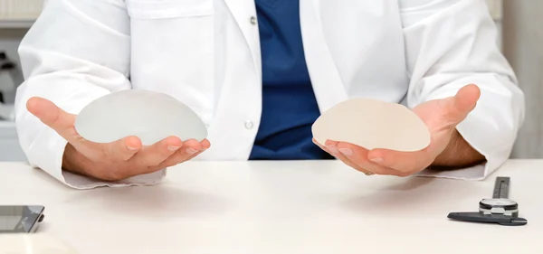 Breast implant replacement in Iran 
